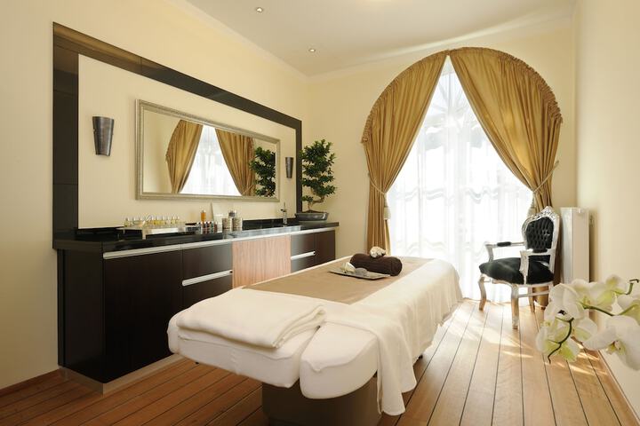 Spa 53 of 72