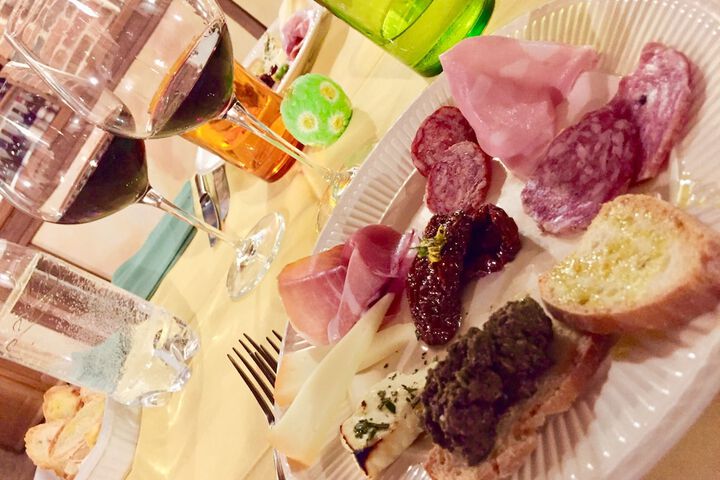 Dining 124 of 171