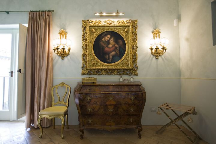 Room 15 of 41