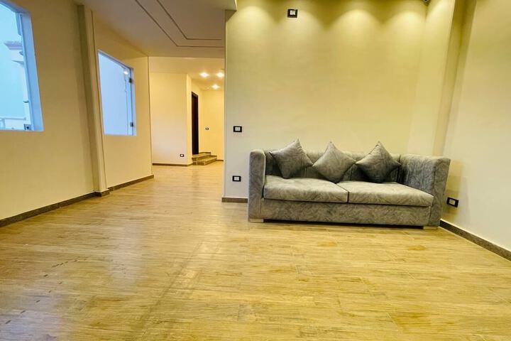 Room 53 of 109