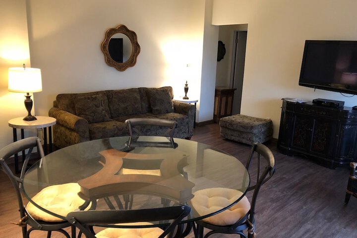 Room 102 of 237