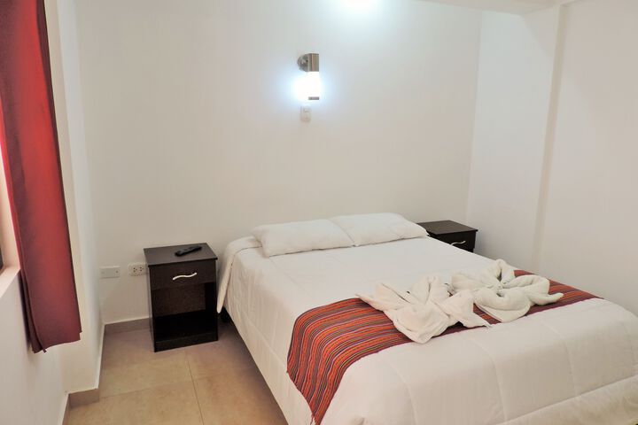 Room 20 of 33