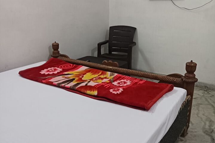 Room 10 of 69