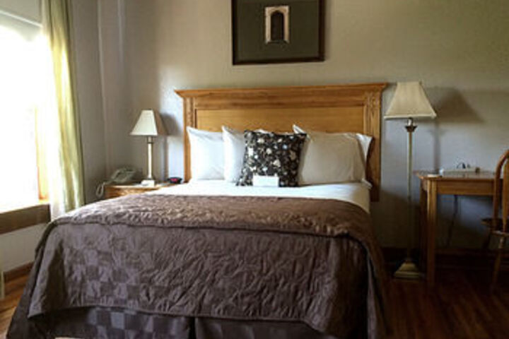 Room 14 of 41