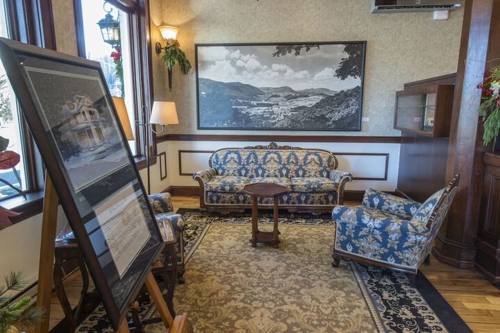 Lobby sitting area