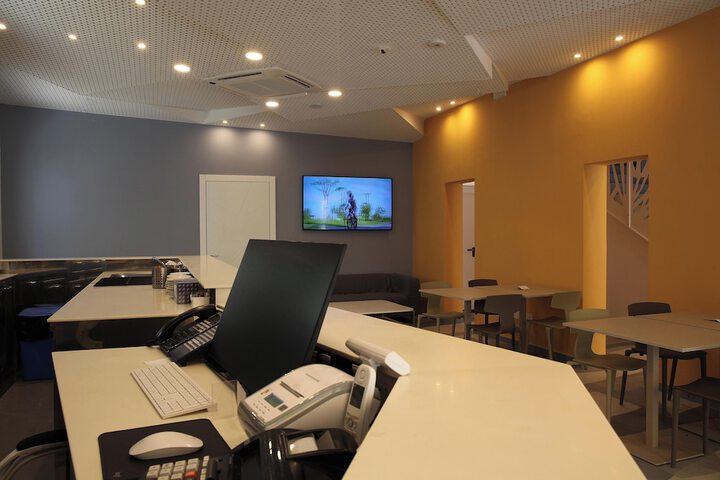Business Center 56 of 70