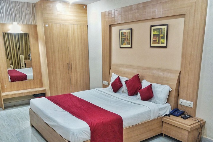 Room 15 of 29