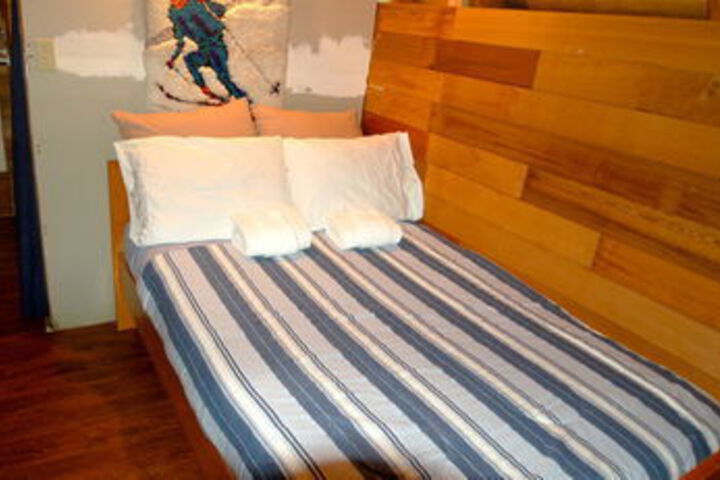 Room 186 of 697