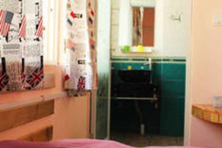 Room 64 of 201