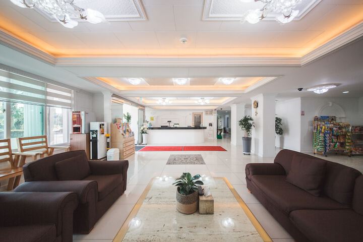 Hotel Interior 4 of 80