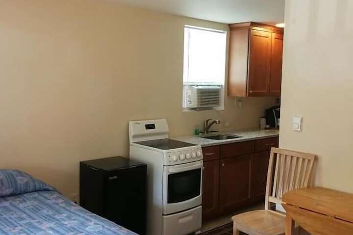 Room 13 of 29