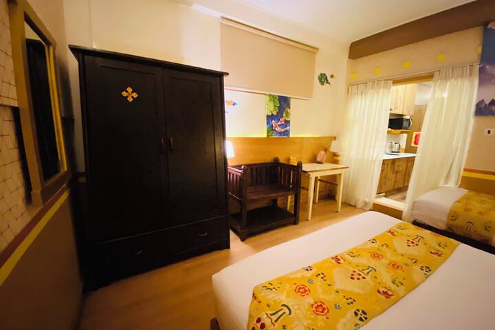 Room 111 of 214