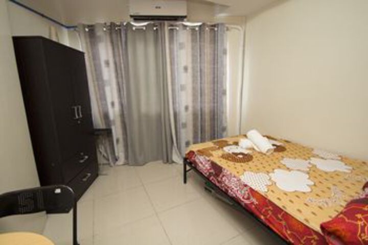 Room 17 of 68