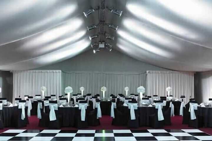 Ballroom/Hall 99 of 121