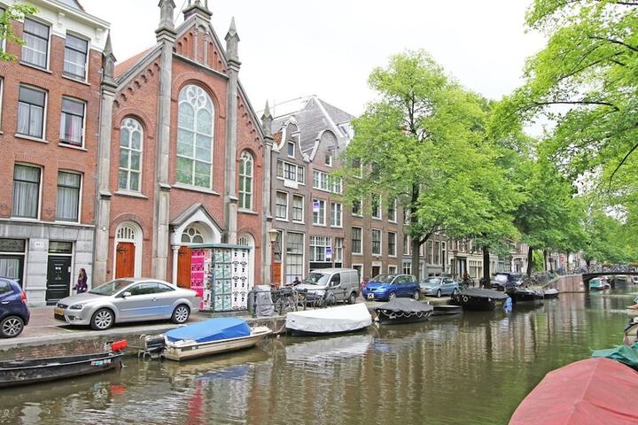 Lake View