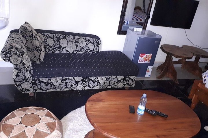 Room 17 of 53