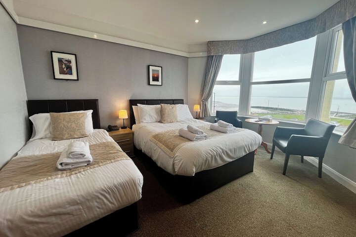 Room 21 of 52