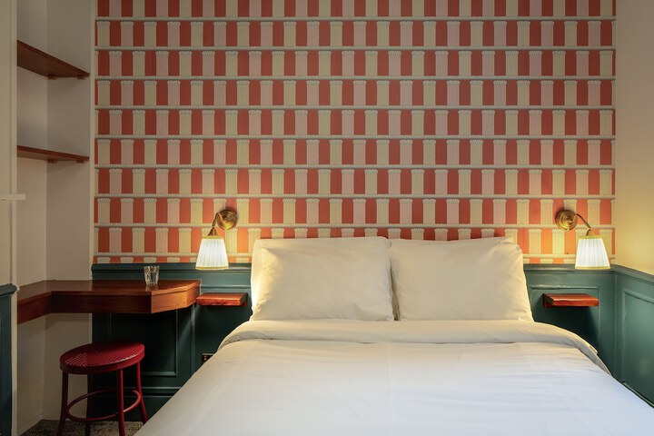 Room 18 of 78