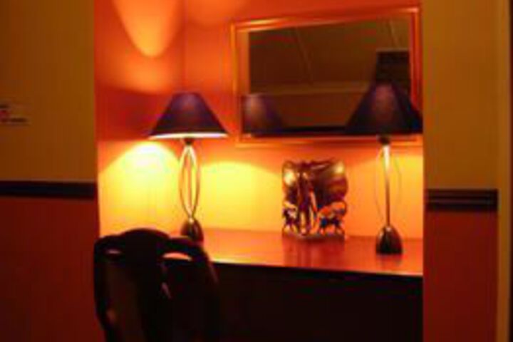 Room 6 of 6