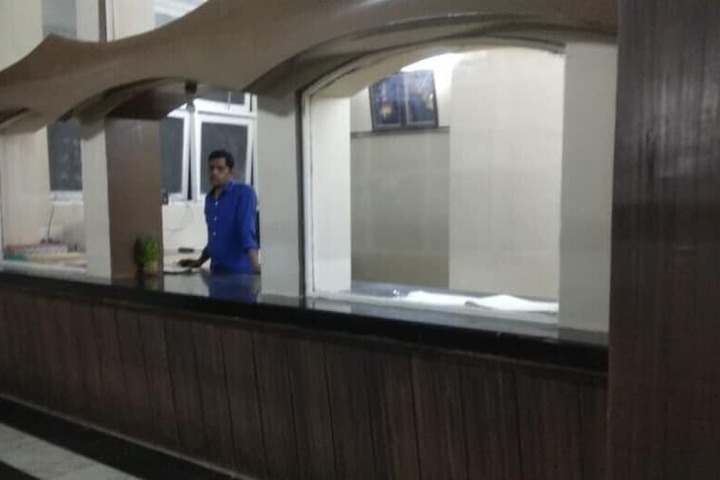 IROOMZ HOTEL SUNDAR