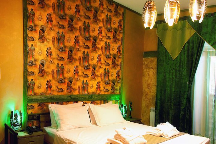 Room 14 of 62