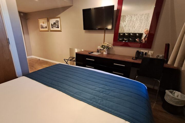 Room 39 of 182