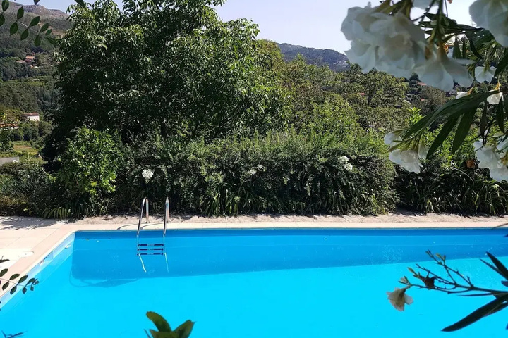 Pool 18 of 22