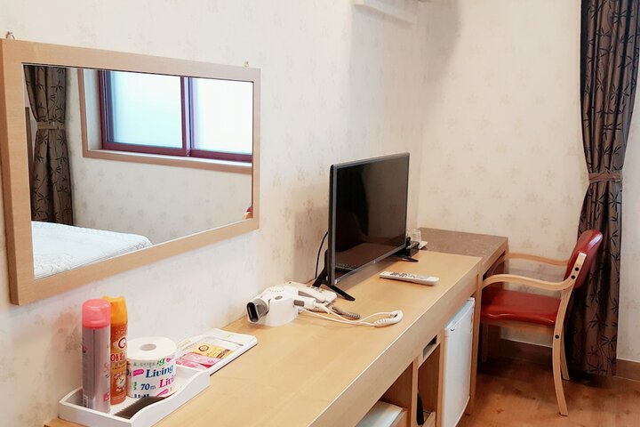Room 11 of 78