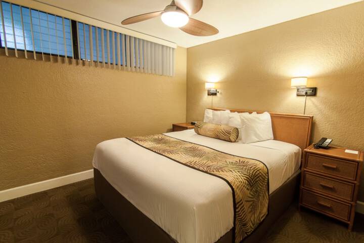 Room 6 of 47