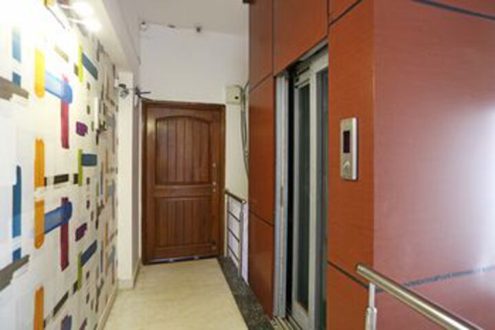Ballroom/Hall 19 of 26