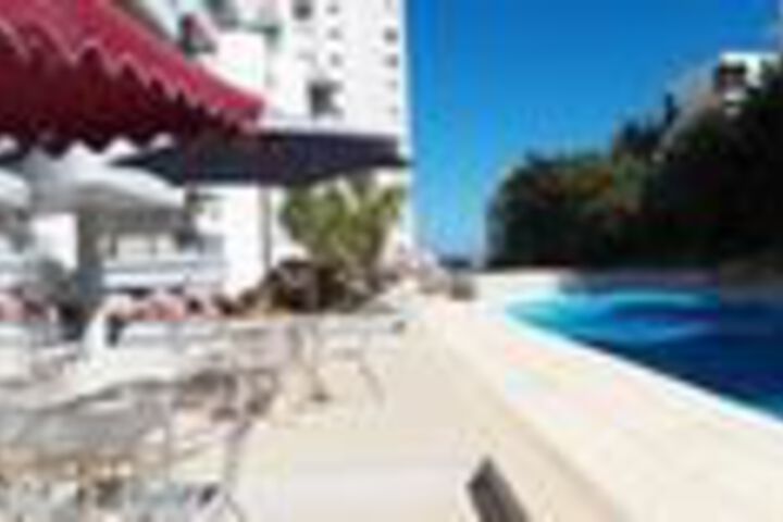 Pool 22 of 29