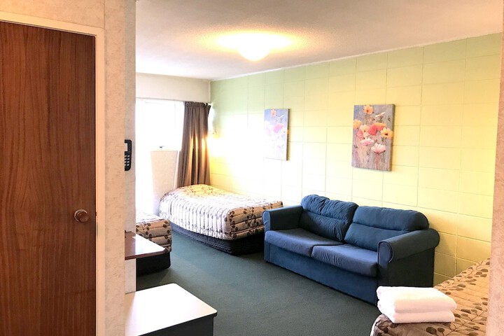 Room 26 of 69
