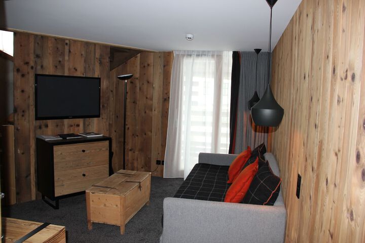 Room 38 of 110