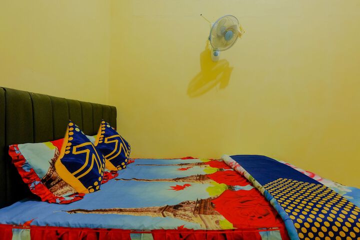 Room 7 of 24