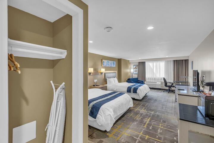 Room 20 of 40