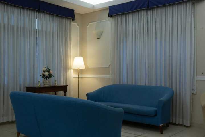 Room 13 of 44