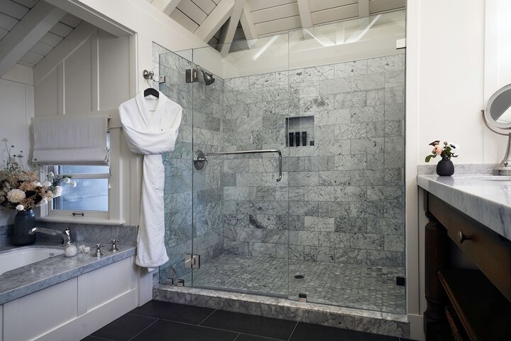 Clean Restrooms