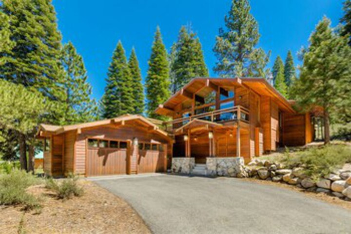 Archies Bungalow by Tahoe Mountain Properties
