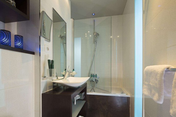 Bath Interior