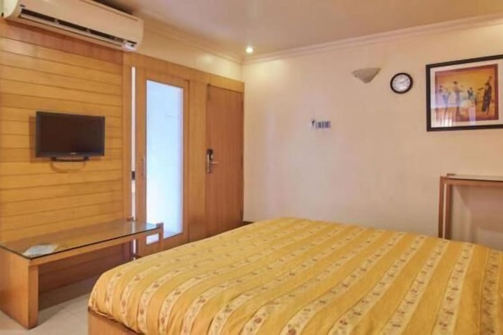 Room 37 of 46