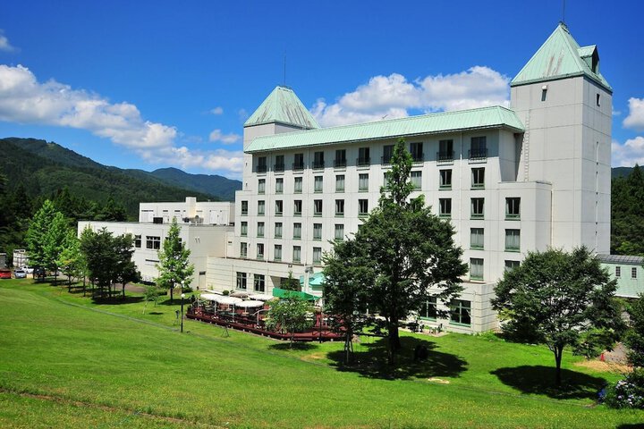 Hotel 37 of 38