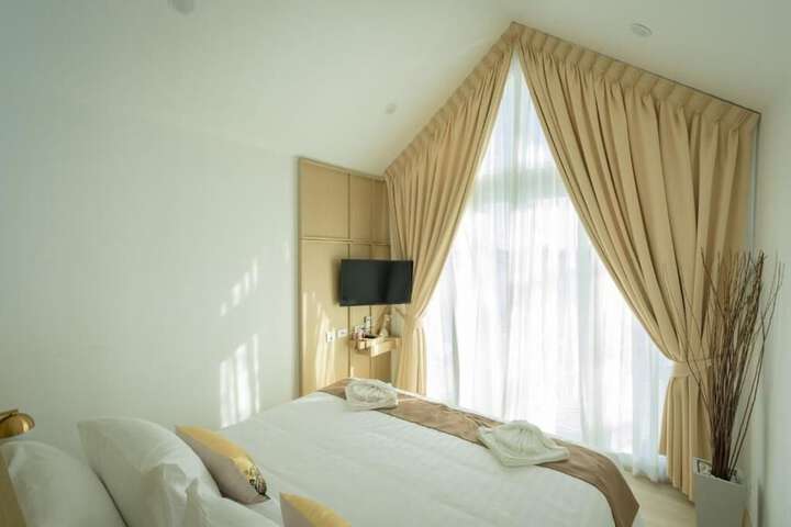 Room 55 of 105