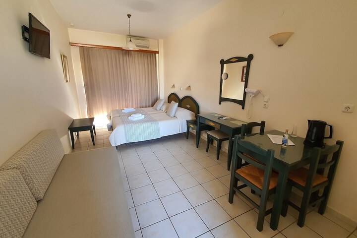 Room 29 of 95