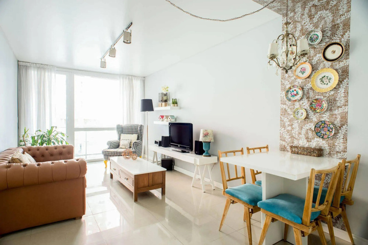 Room 2 of 14