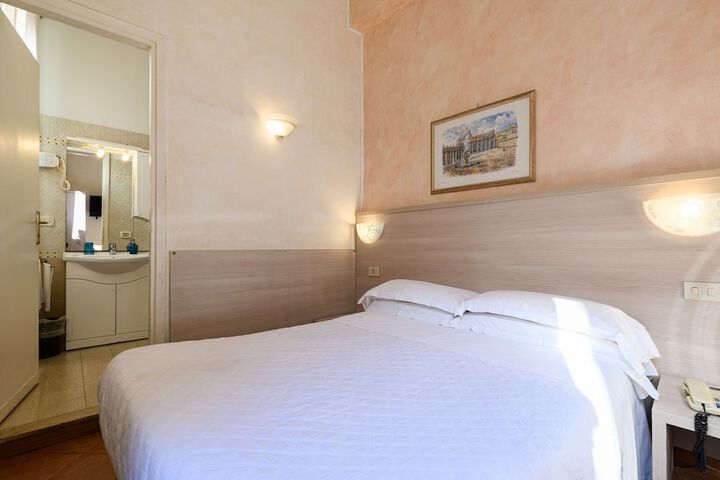 Room 75 of 127
