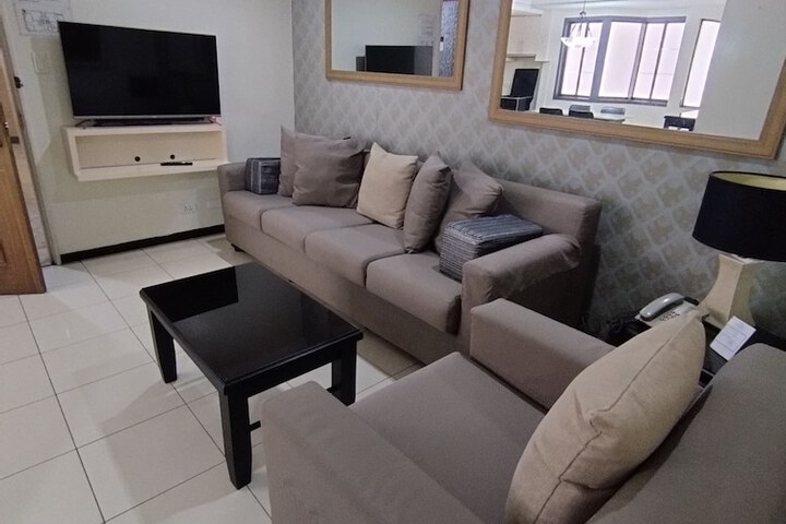 Room 33 of 44