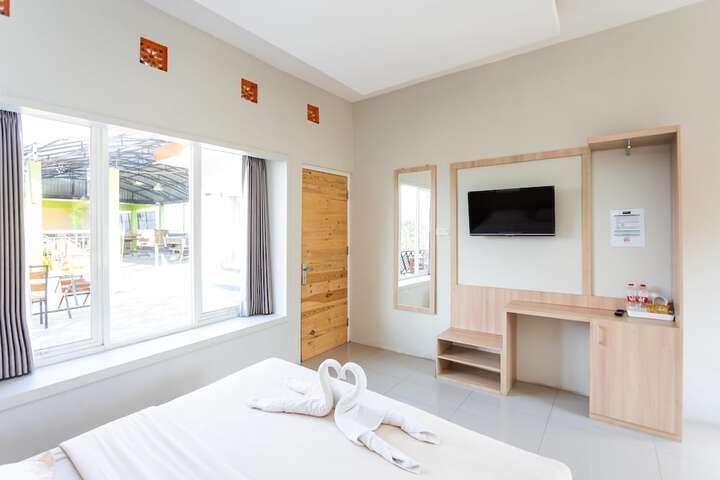 Room 16 of 78