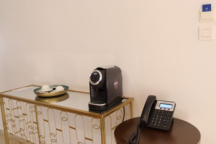 Room 10 of 56