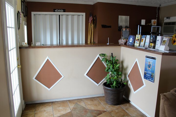 Hotel Interior 3 of 28