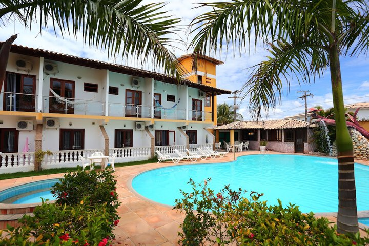 Pool Hotel